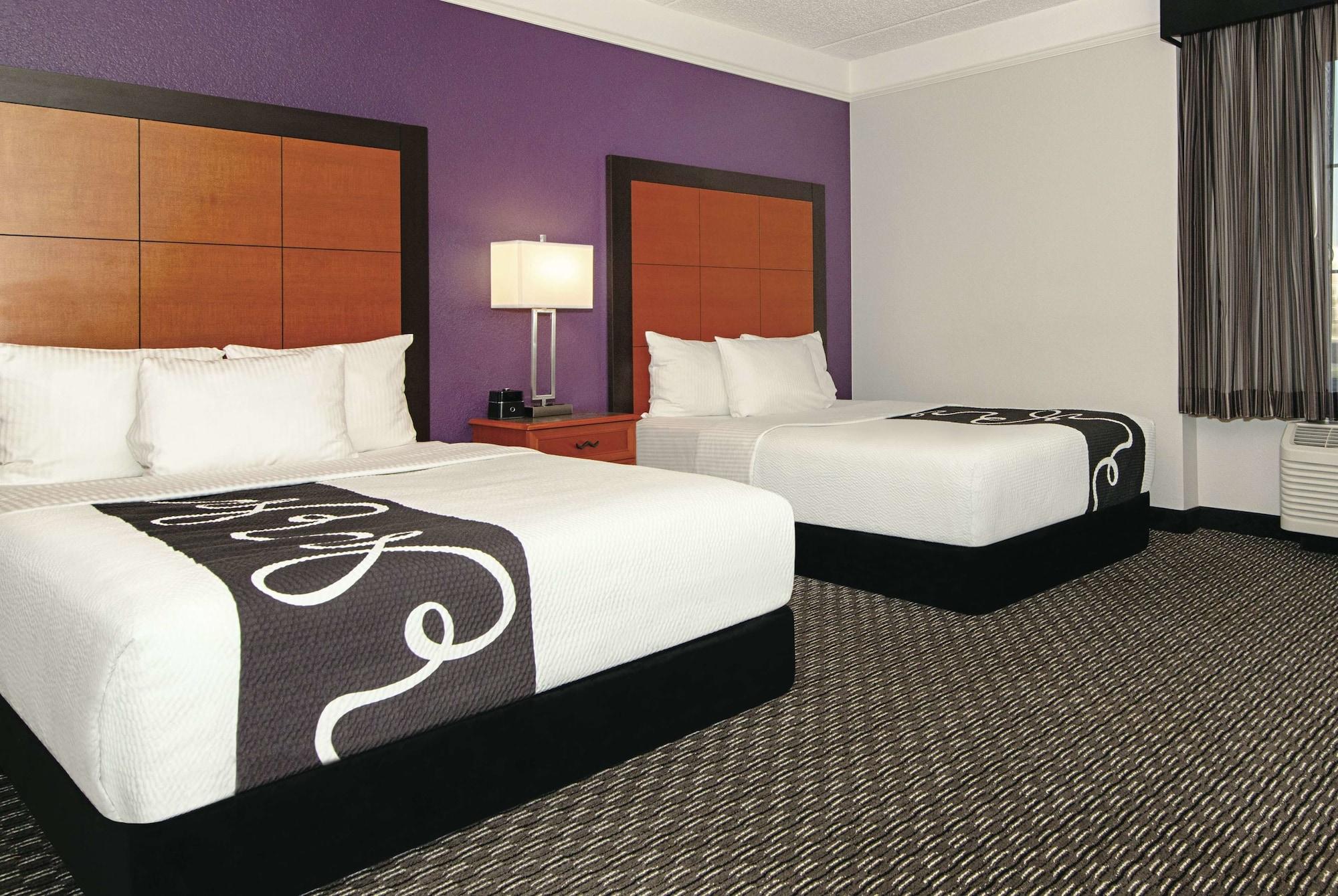 La Quinta Inn & Suites By Wyndham Ontario Airport Zewnętrze zdjęcie