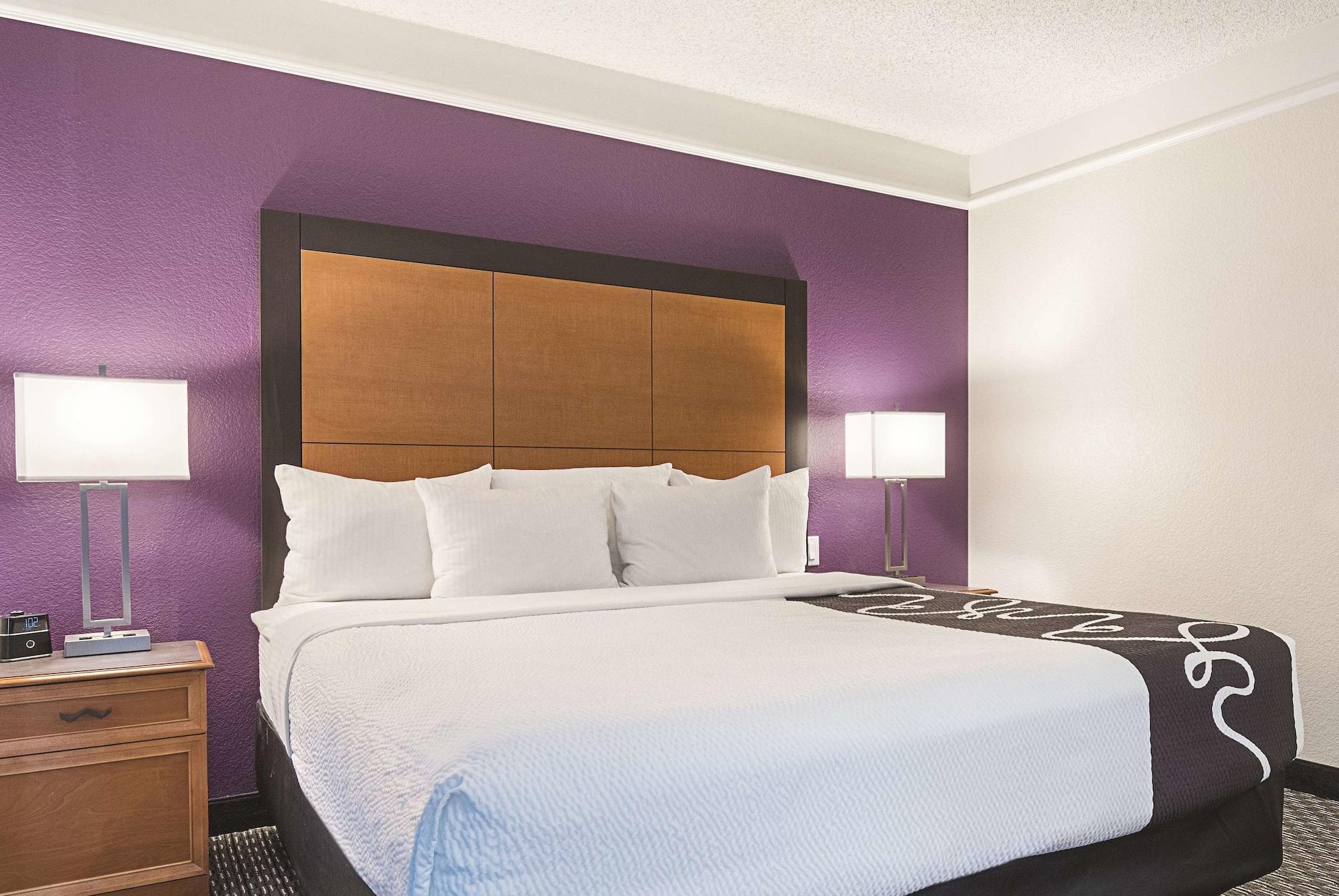 La Quinta Inn & Suites By Wyndham Ontario Airport Zewnętrze zdjęcie