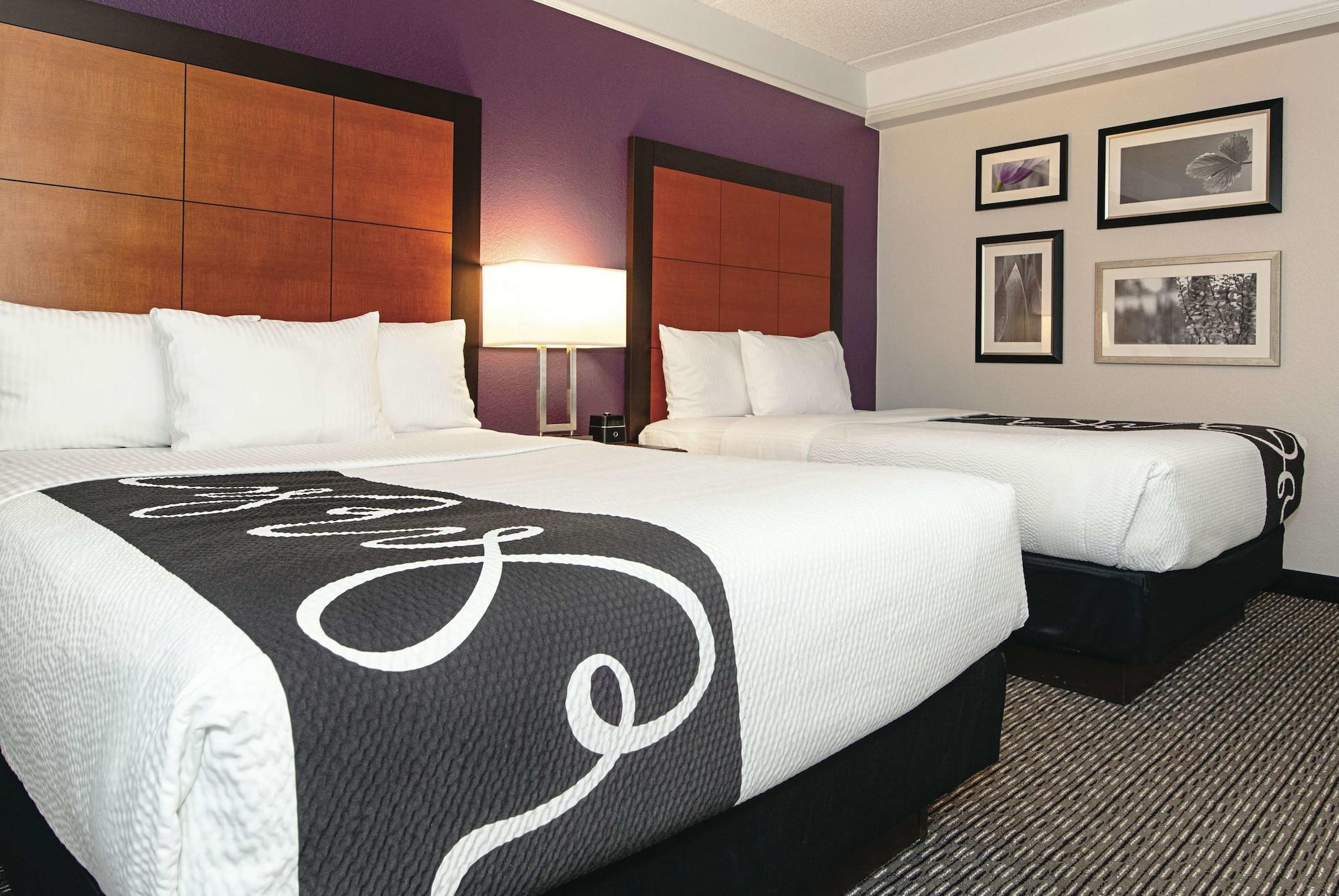 La Quinta Inn & Suites By Wyndham Ontario Airport Zewnętrze zdjęcie