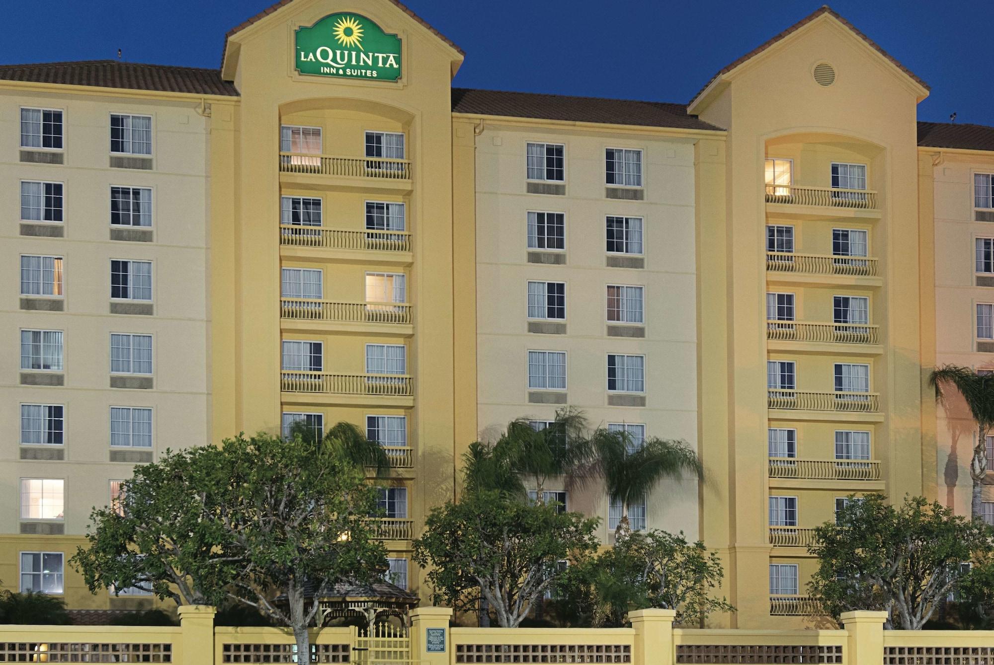 La Quinta Inn & Suites By Wyndham Ontario Airport Zewnętrze zdjęcie