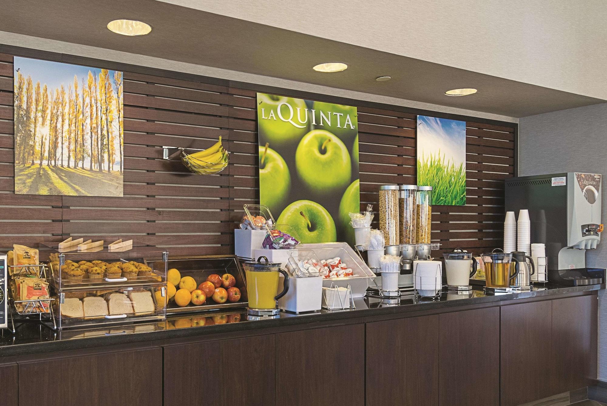 La Quinta Inn & Suites By Wyndham Ontario Airport Zewnętrze zdjęcie