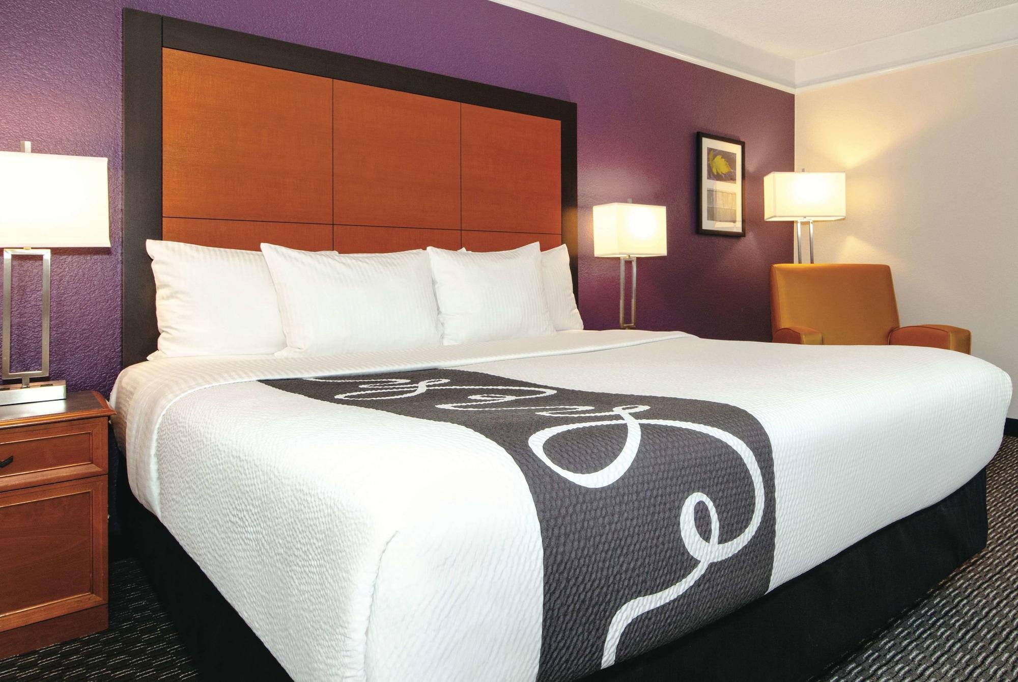 La Quinta Inn & Suites By Wyndham Ontario Airport Zewnętrze zdjęcie