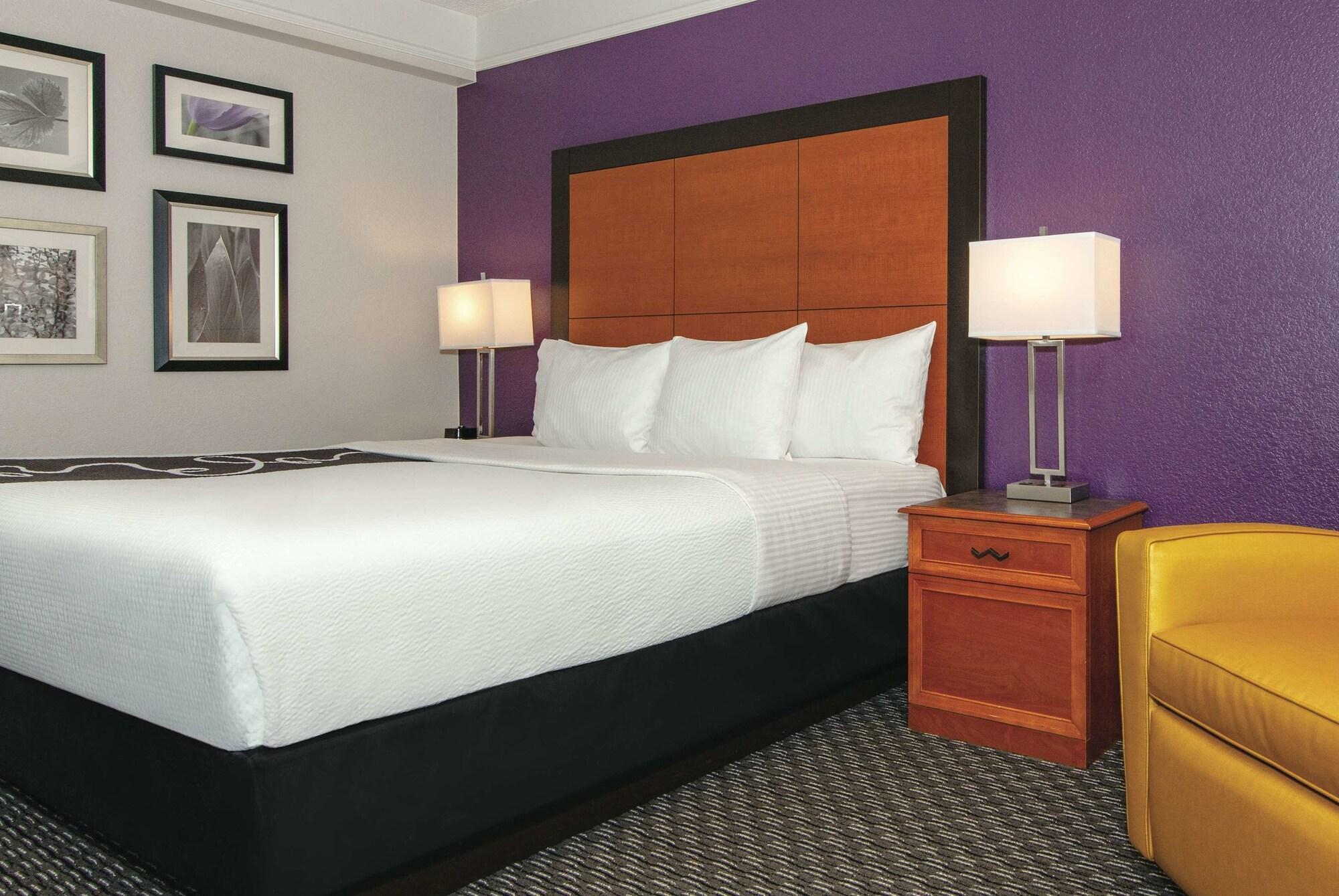 La Quinta Inn & Suites By Wyndham Ontario Airport Zewnętrze zdjęcie